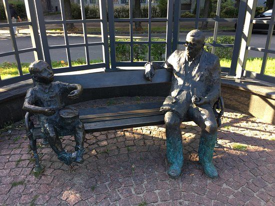 Gunter Grass and Oskar Matzerath Monument